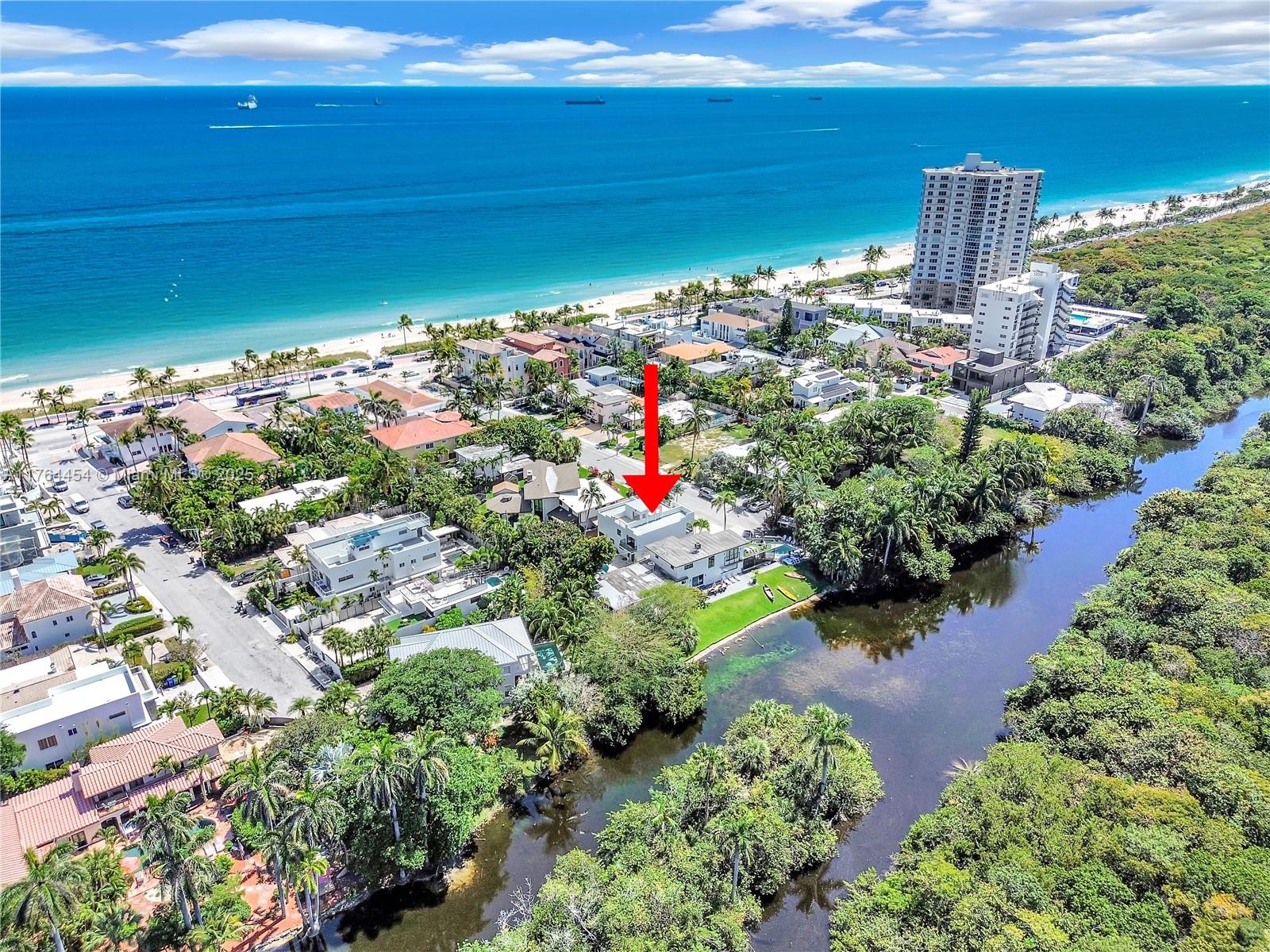 3305 Ne 15th St, Fort Lauderdale, Broward County, Florida - 3 Bedrooms  
3 Bathrooms - 