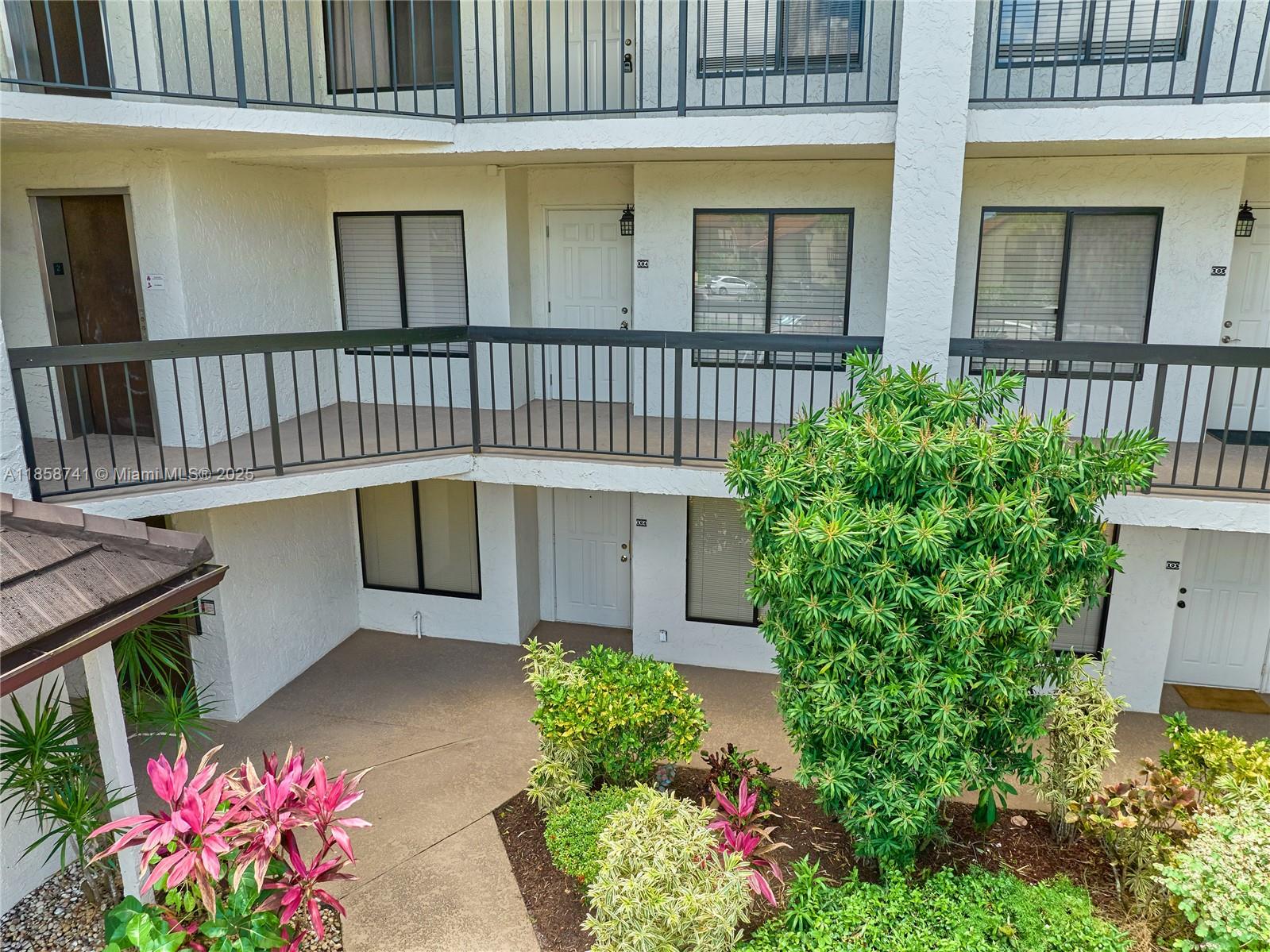 Turnkey Lakeview Condo!
WELCOME to Luxury Lakeside Living in the heart of Banyan Spring, one of Boynton Beach's most sought-after active adult comm. RENOVATED unit boast serene waters views, contemporary finishes, and full access to Resort-Style amenities. Tot REMODELED Kitchen, Open-Concept layout perfect for entertaining, Spa-Inspired bathrooms, Screened Lake View Balcony, In-Unit laundry. Stylish drop ceilings with new high-hat lighting provide a bright, airy ambiance throughout. Gated, Comm Heated Pools and Spa, Fitness center, Card/Billiard Rooms, Pickleball tennis courts, Social activities . Cable, internet water, sewer and insurance incl in monthly HOA fees.15 min away to Beaches , 5 min away to shopping, dinning and grocery. Available immediately.