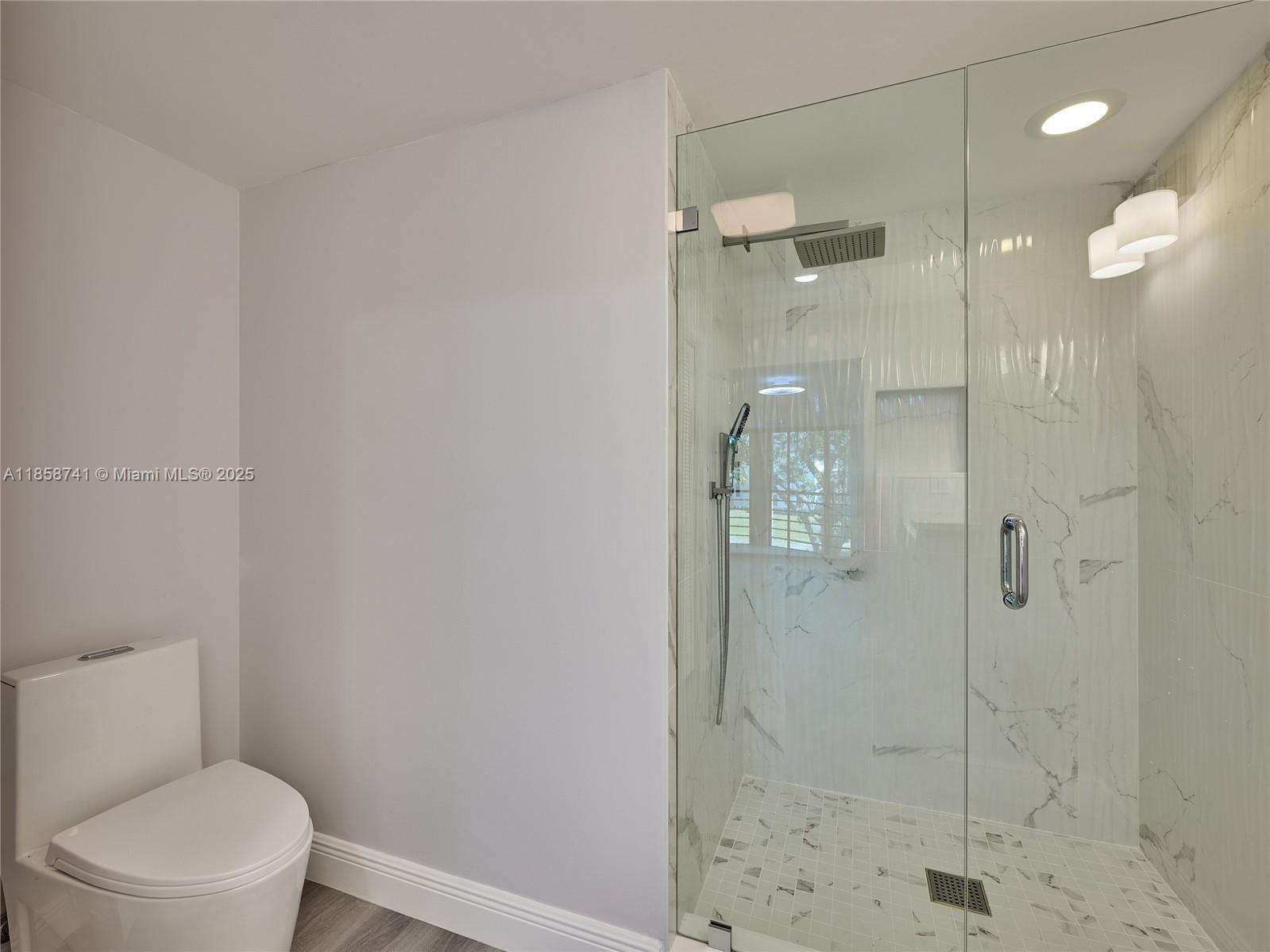 LAKESIDE CONDO 3 OF BANYA - Residential Lease