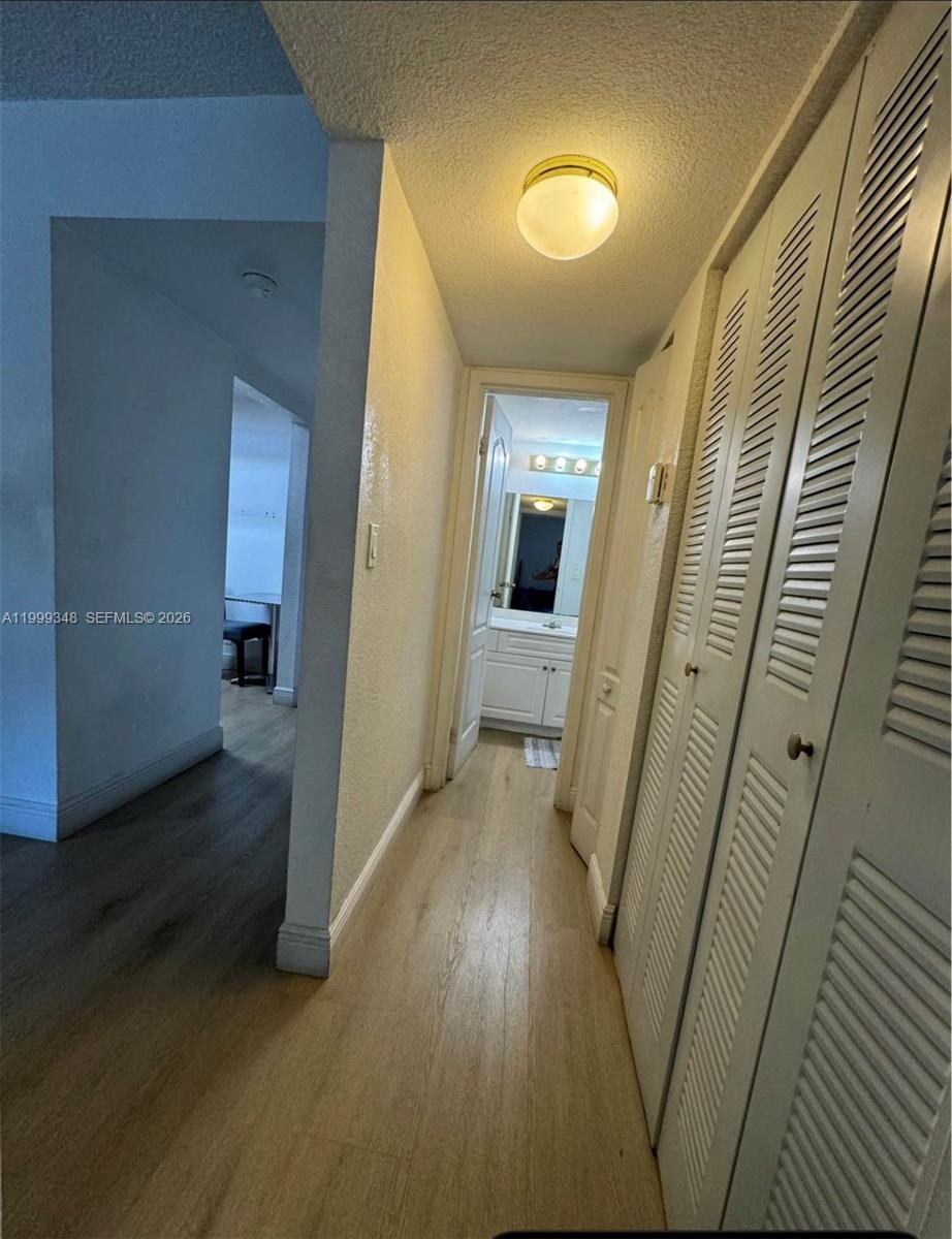 DORAL GARDENS II CONDO - Residential Lease