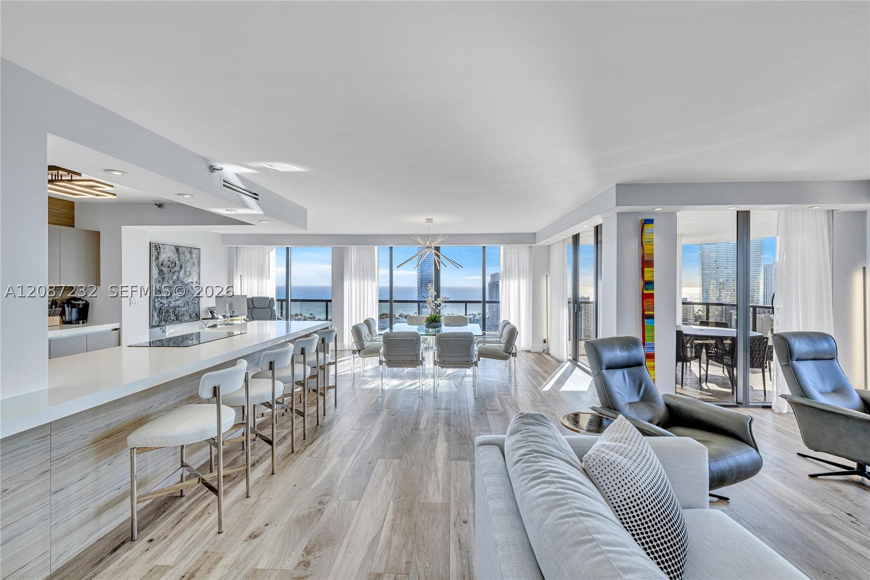 Properties 1 19667 Turnberry Way 25K