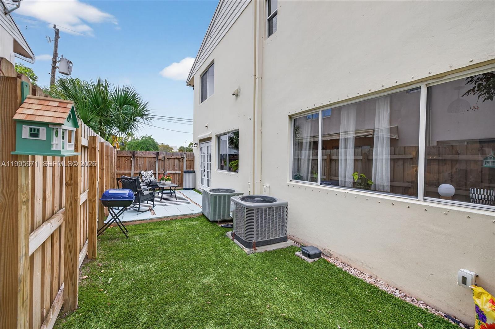 CORAL RIDGE LANDINGS II C - Residential