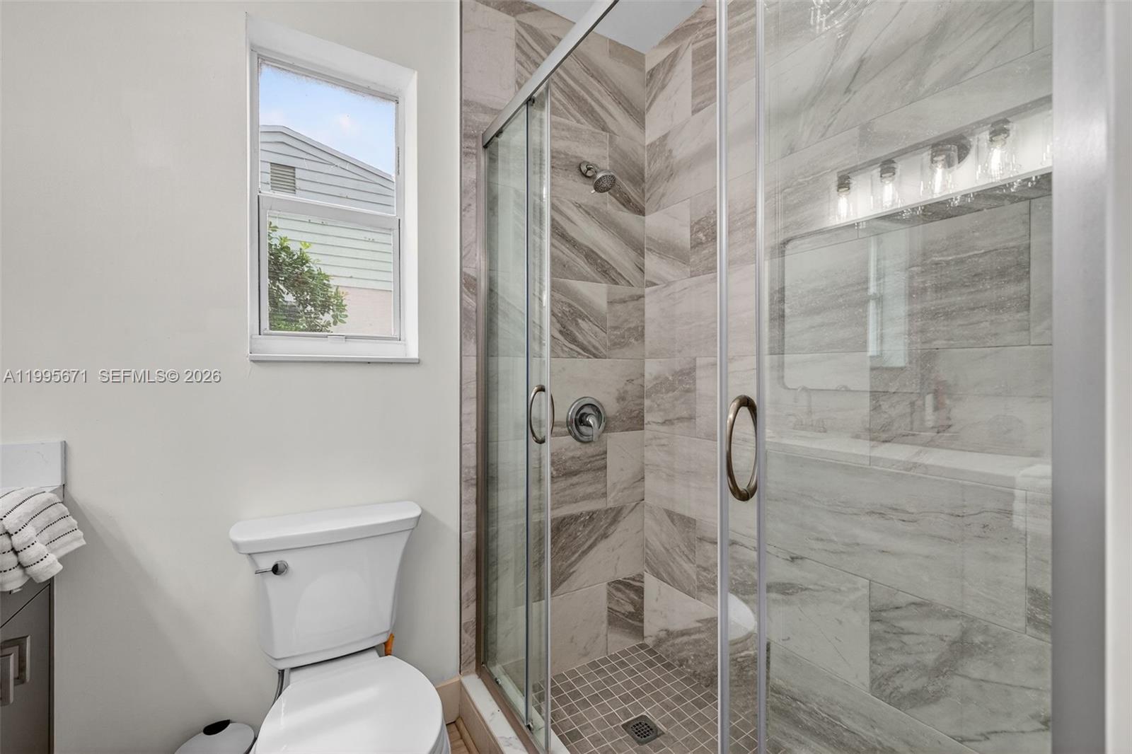 CORAL RIDGE LANDINGS II C - Residential