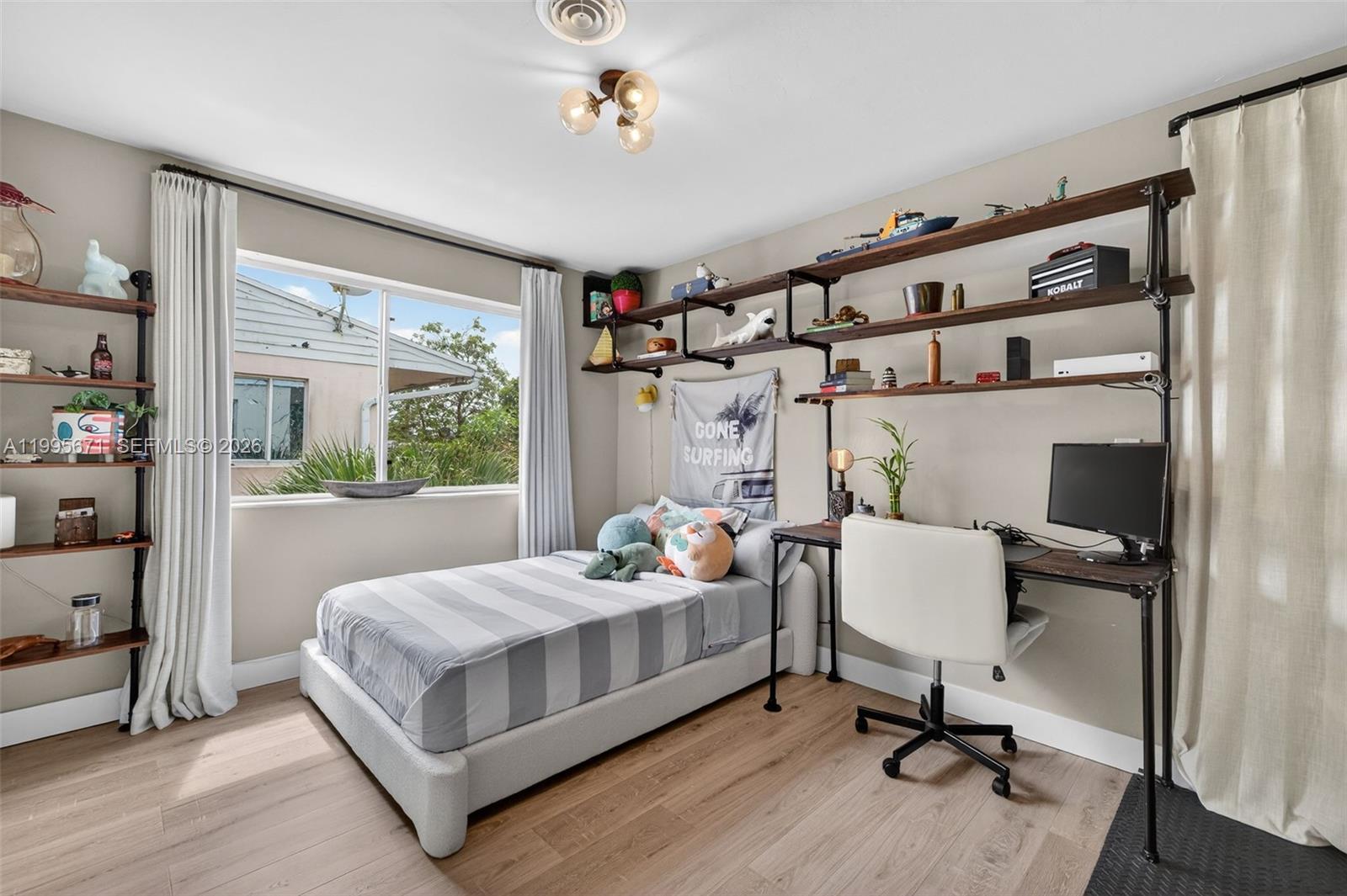 CORAL RIDGE LANDINGS II C - Residential