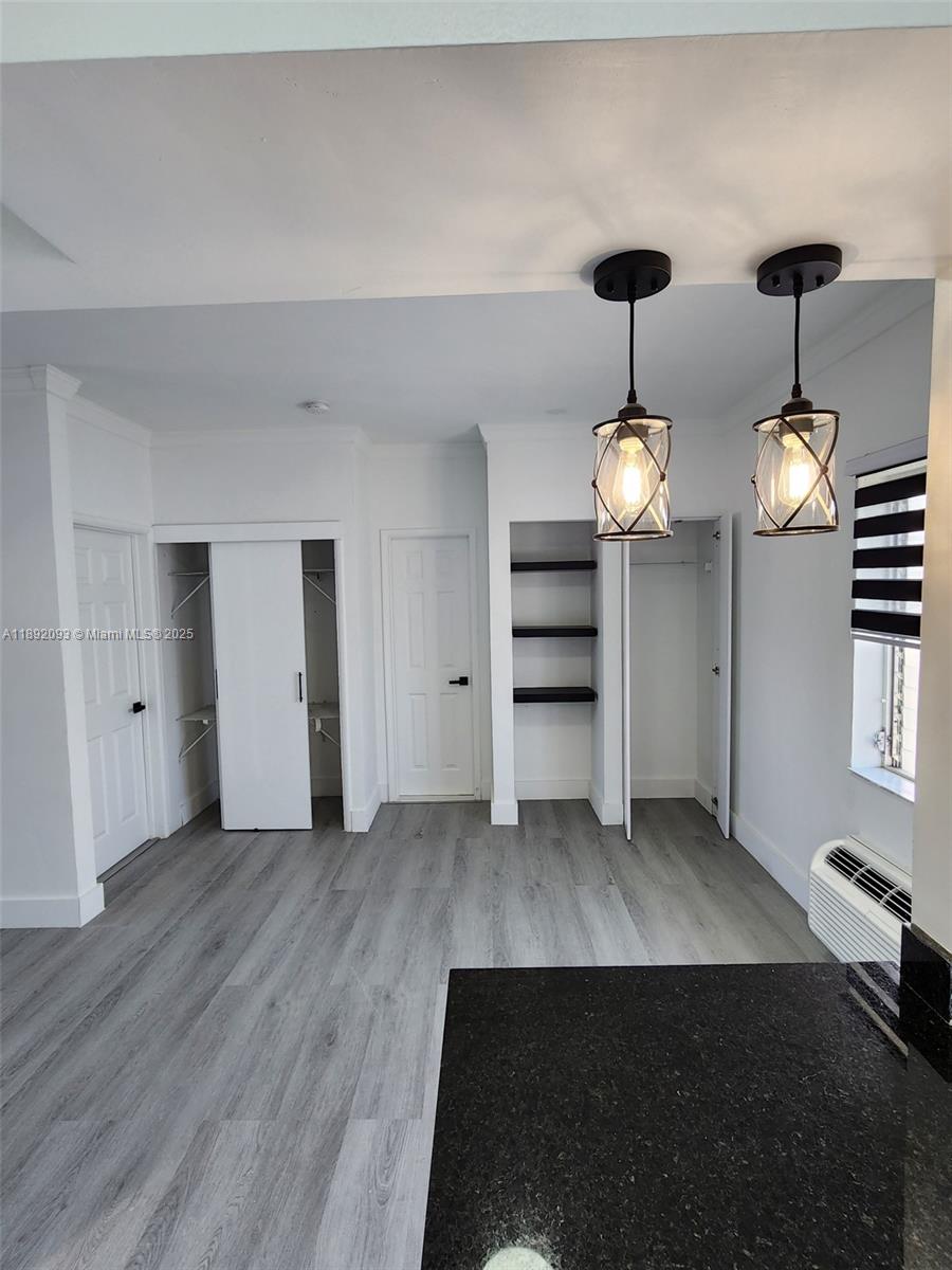 ISLE OF NORMANDY MIAMI VI - Residential Lease