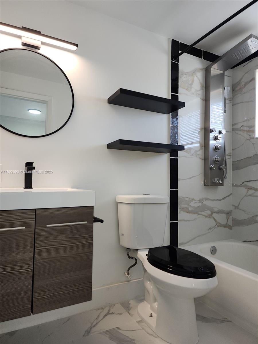 ISLE OF NORMANDY MIAMI VI - Residential Lease