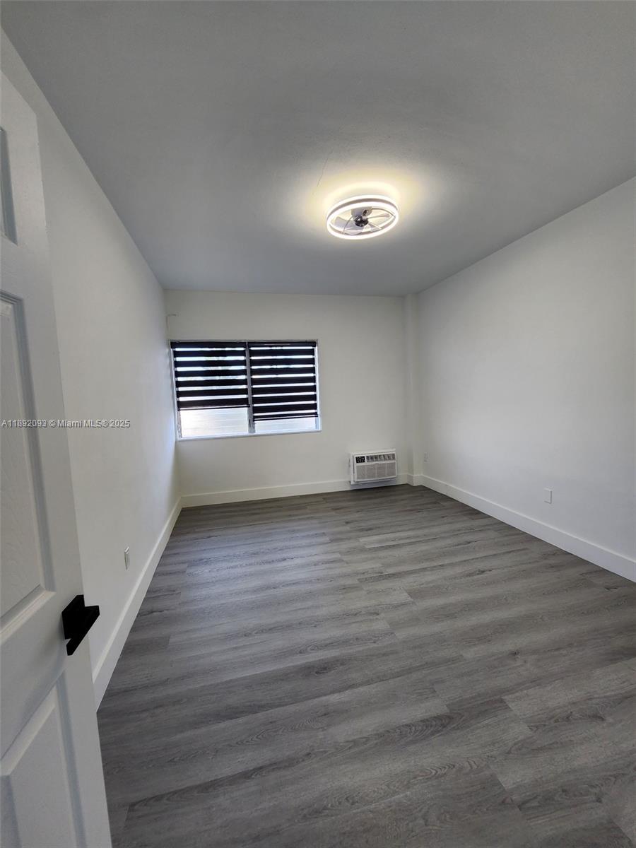 ISLE OF NORMANDY MIAMI VI - Residential Lease