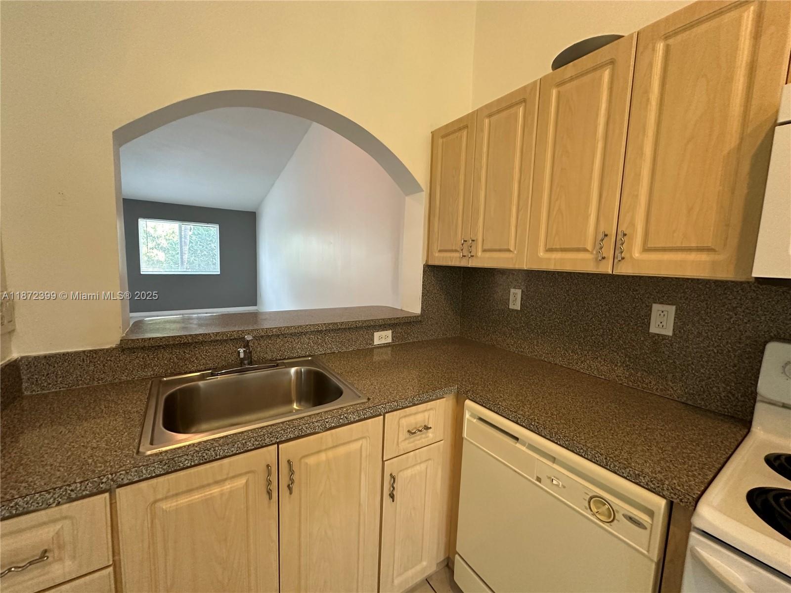 MONTEREY AT MALIBU BAY CO - Residential