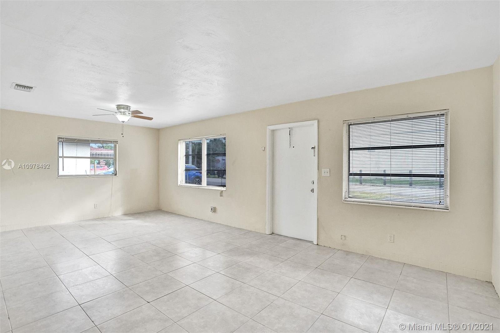 OAK GROVE - Residential Lease