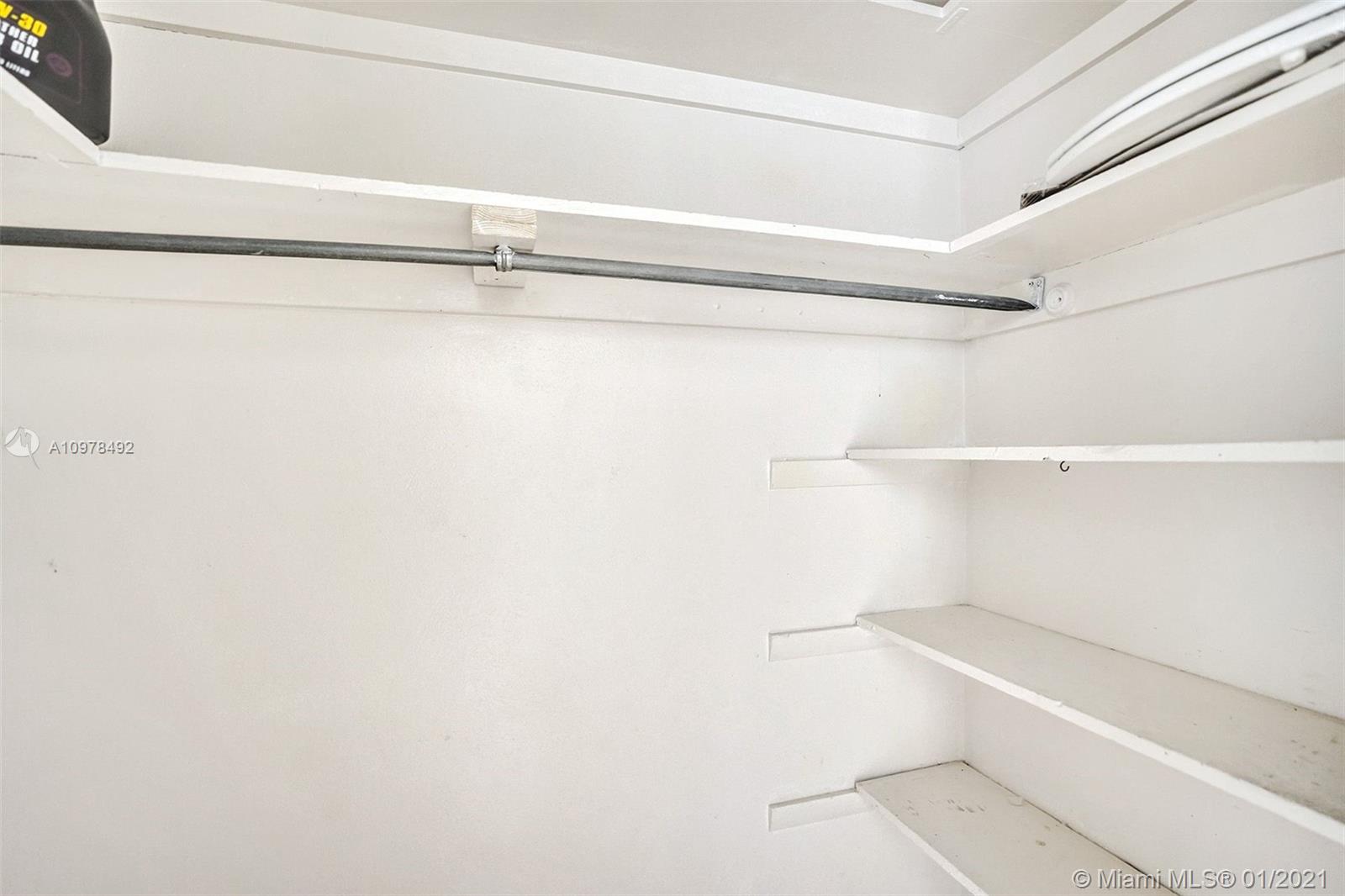 OAK GROVE - Residential Lease