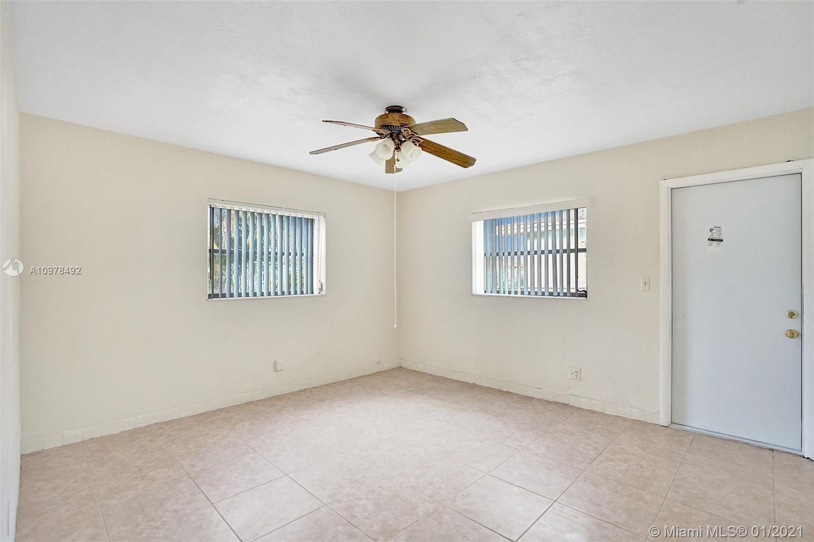 OAK GROVE - Residential Lease