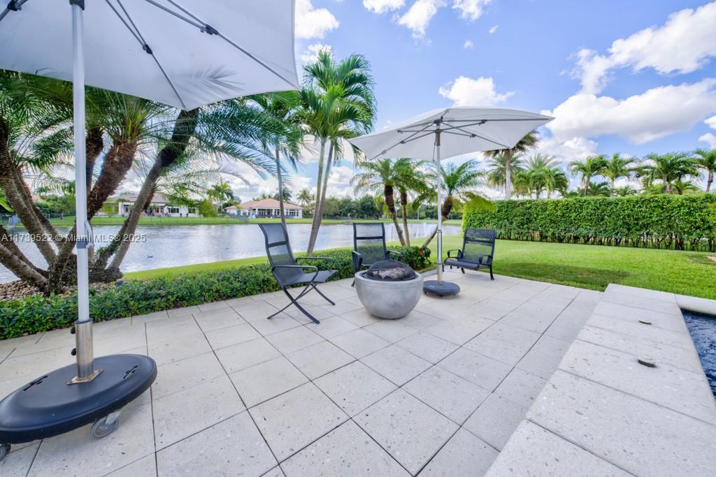 RIVERSTONE - Residential