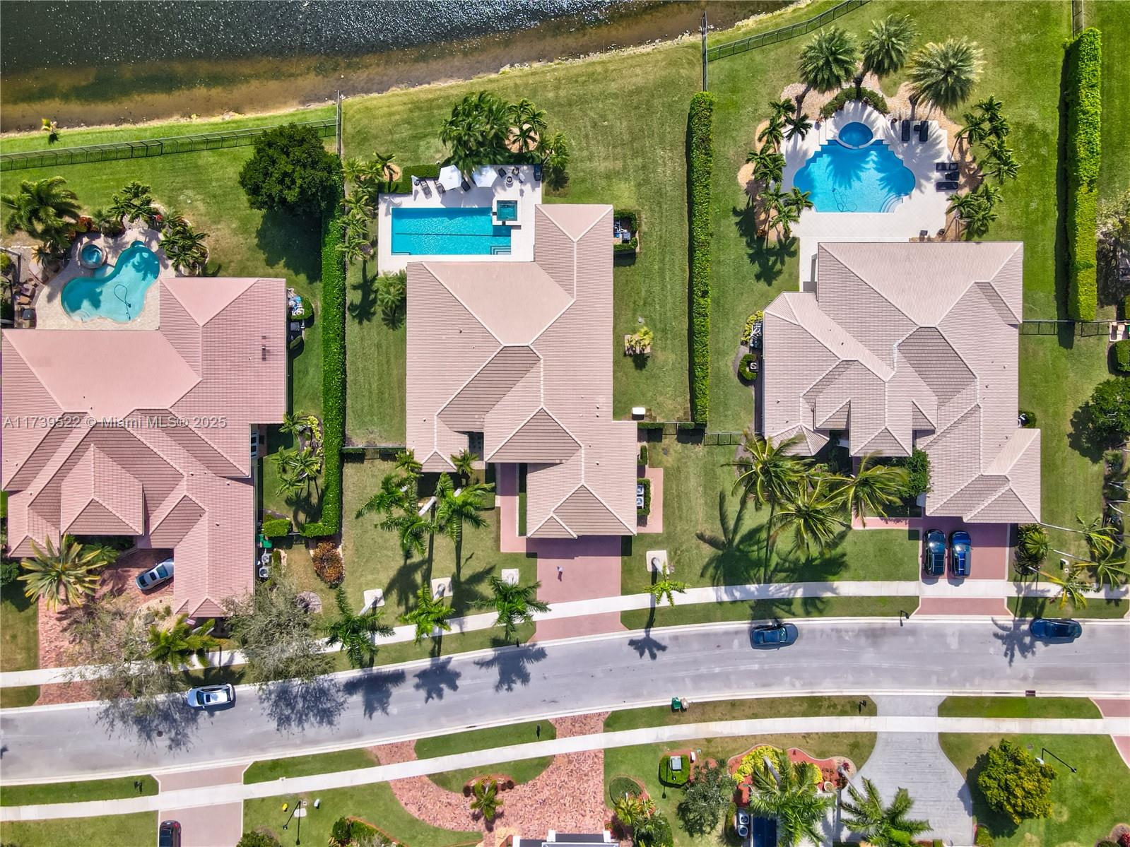 RIVERSTONE - Residential