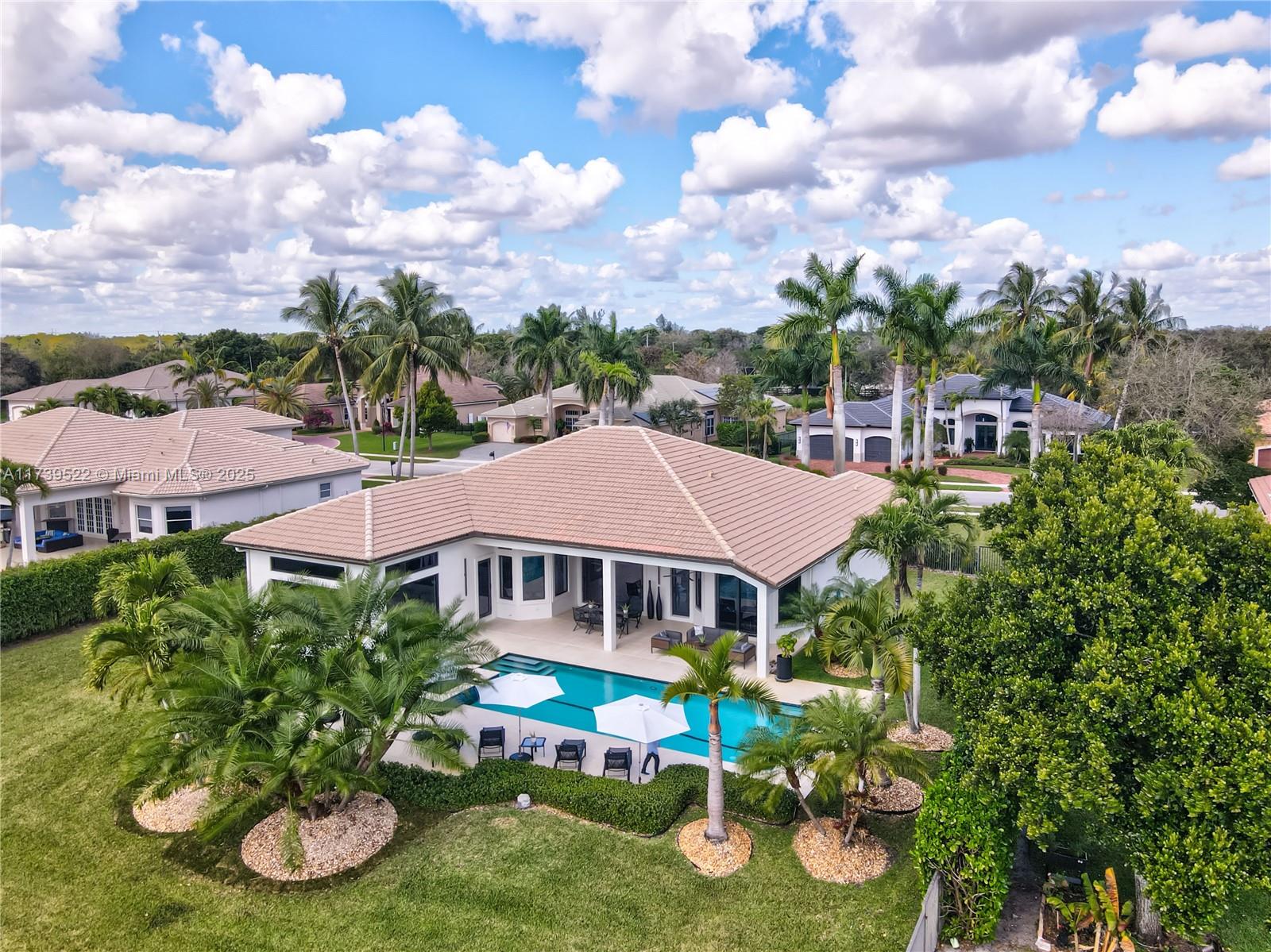 RIVERSTONE - Residential