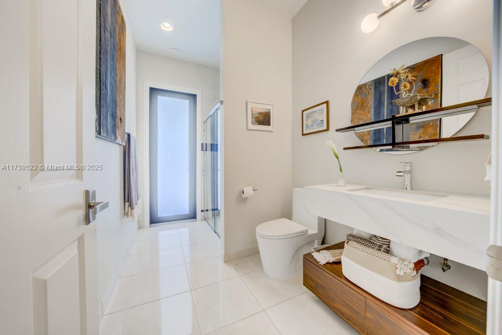 RIVERSTONE - Residential