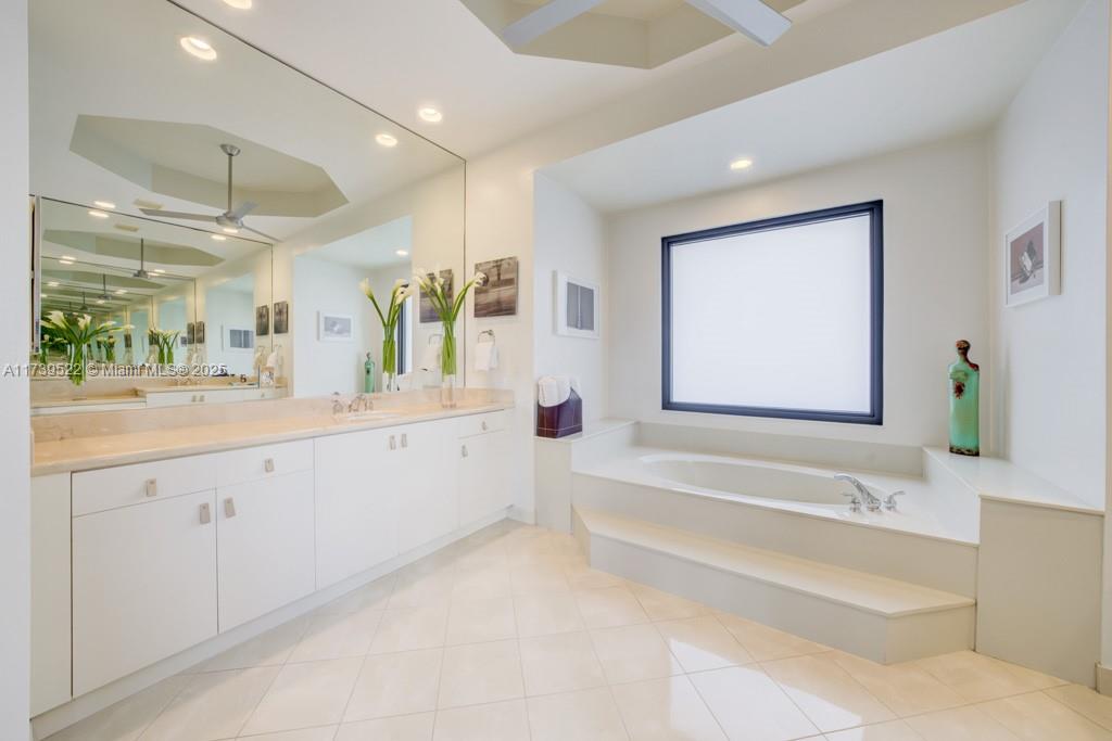 RIVERSTONE - Residential