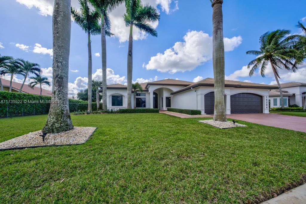 RIVERSTONE - Residential