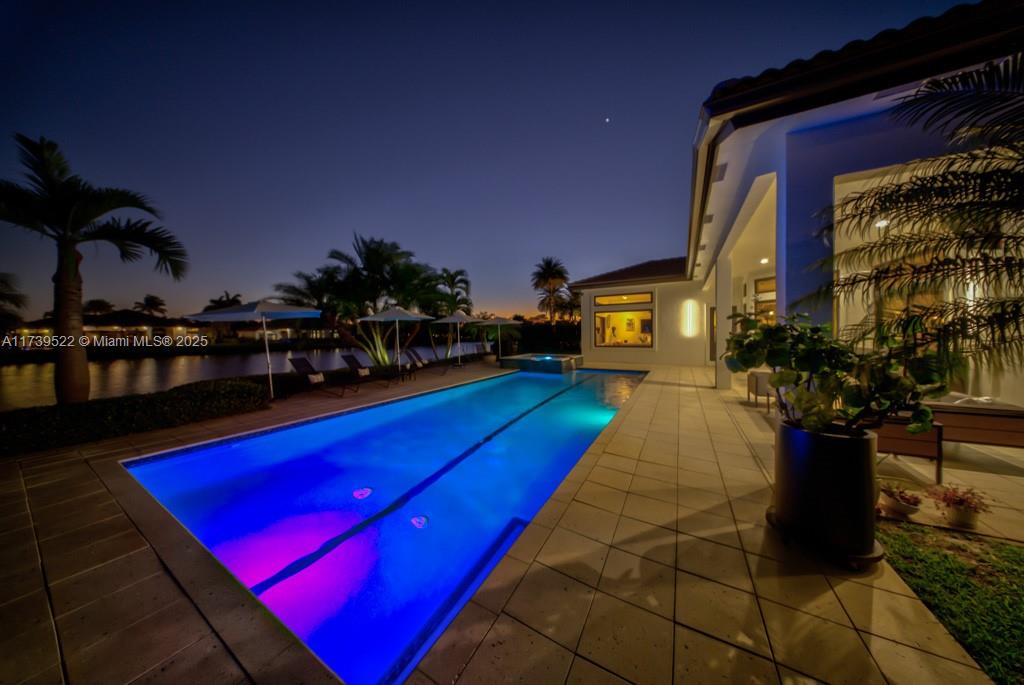 RIVERSTONE - Residential