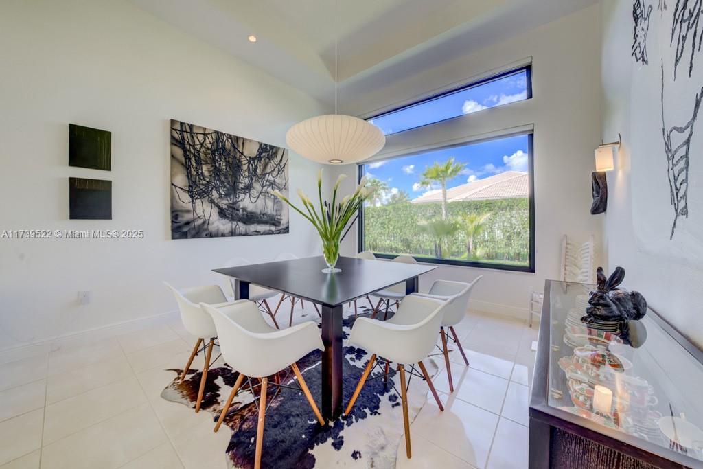 RIVERSTONE - Residential