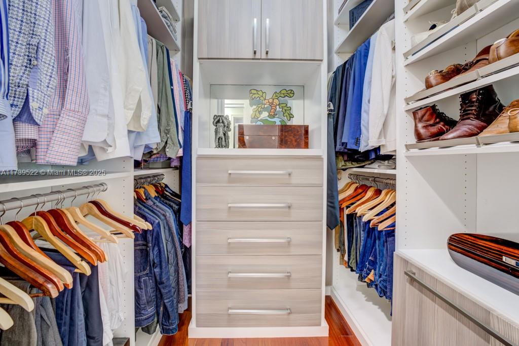 RIVERSTONE - Residential