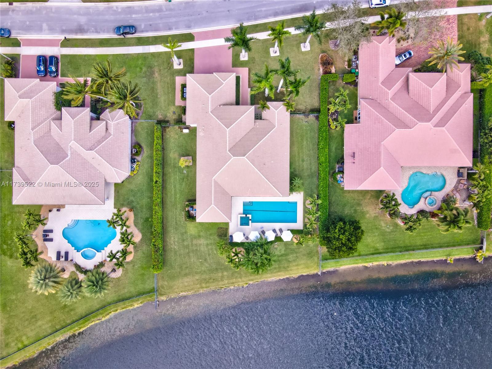 RIVERSTONE - Residential