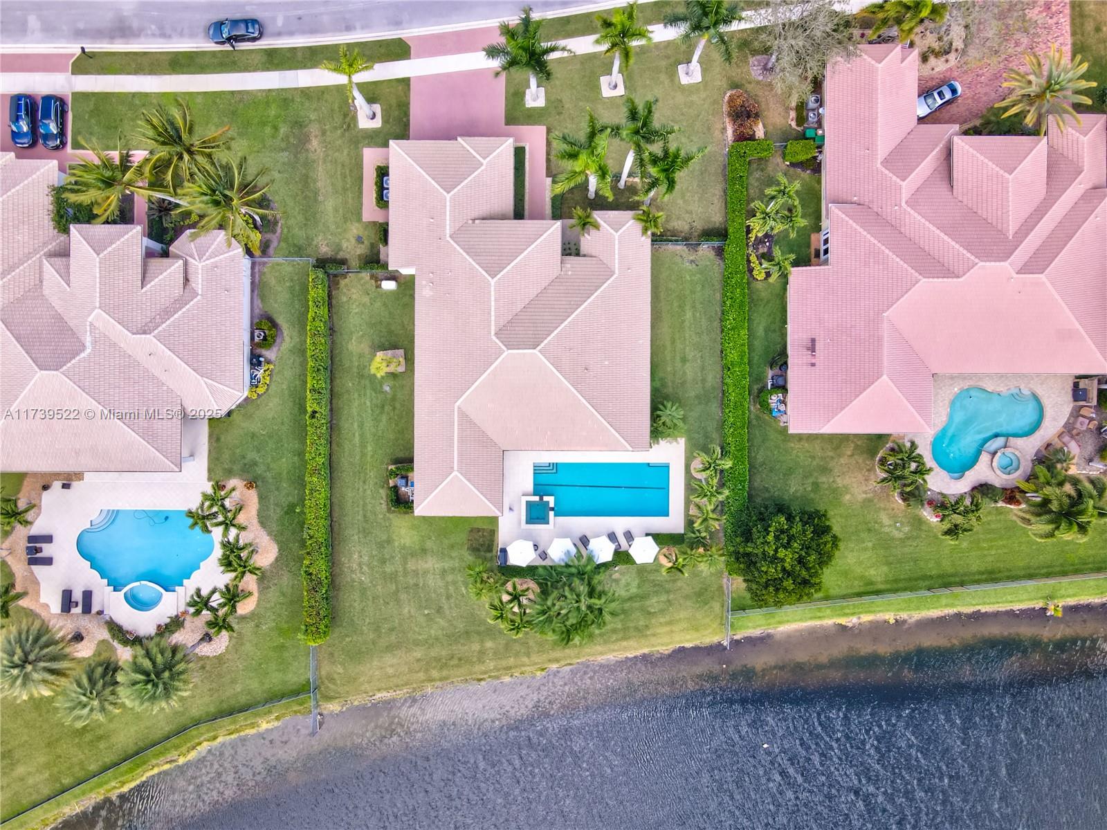 RIVERSTONE - Residential