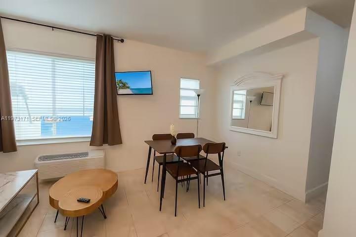 3025 Indian Creek Dr 103