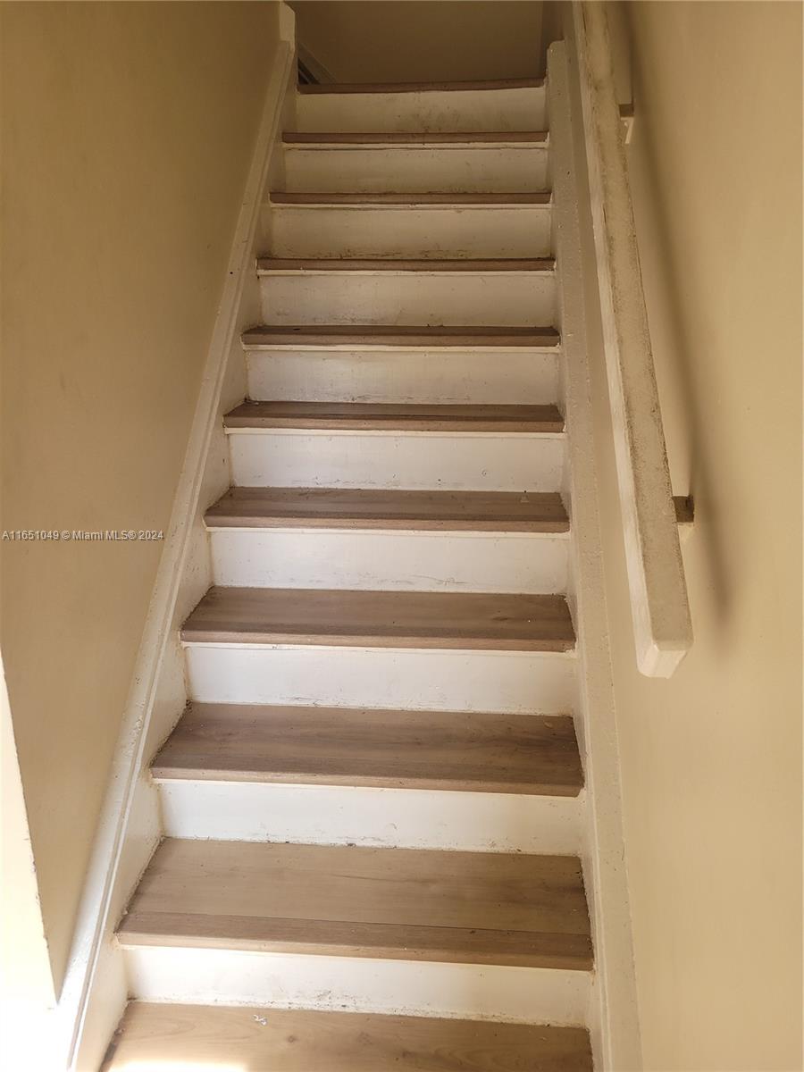 MISSIONWOOD AT MIRAMAR CO - Residential Lease