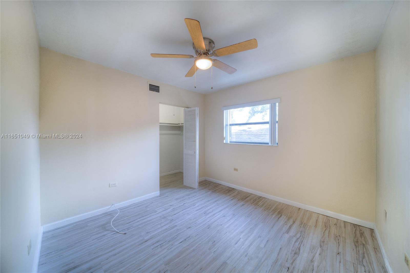 MISSIONWOOD AT MIRAMAR CO - Residential Lease