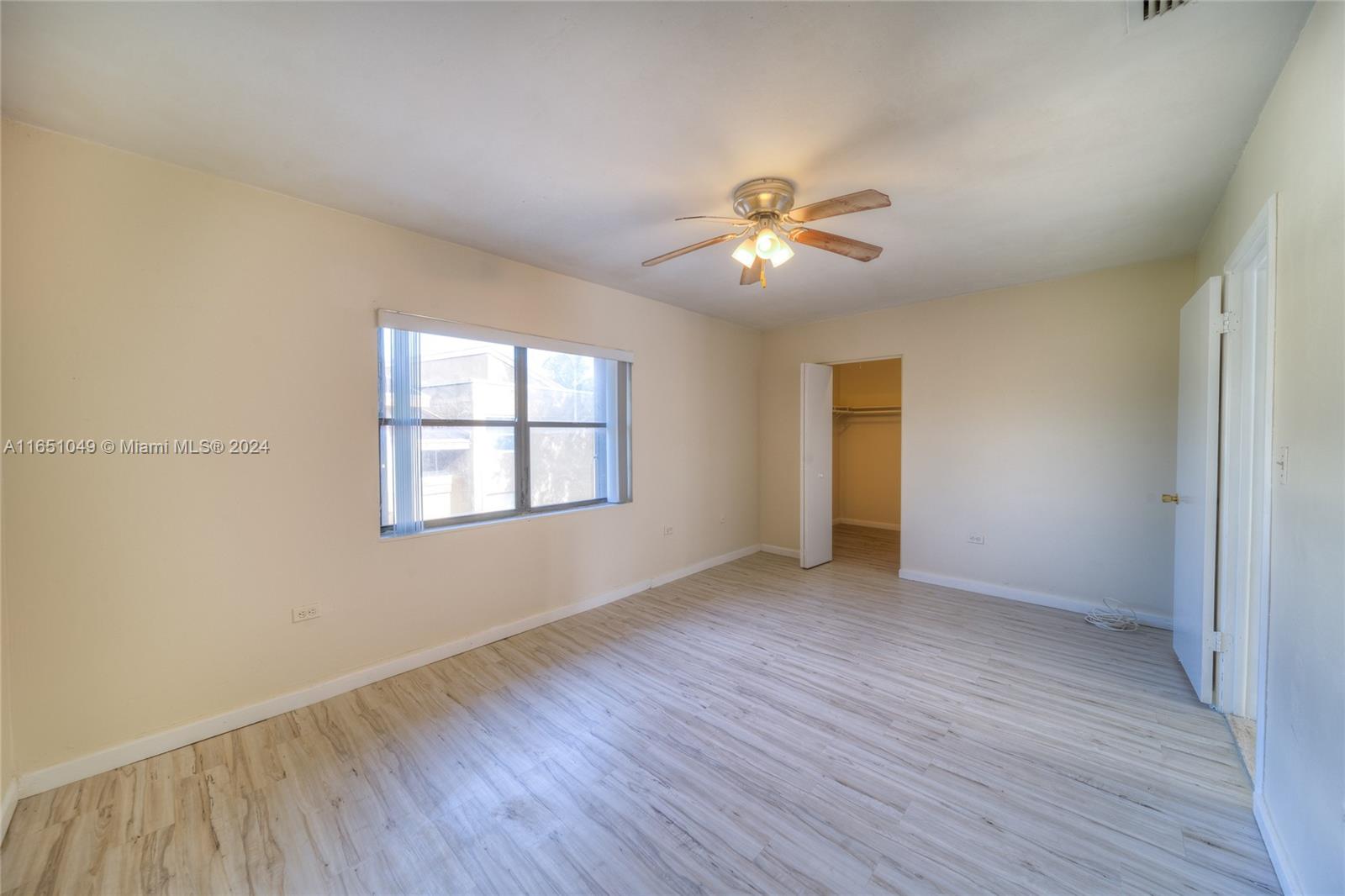 MISSIONWOOD AT MIRAMAR CO - Residential Lease