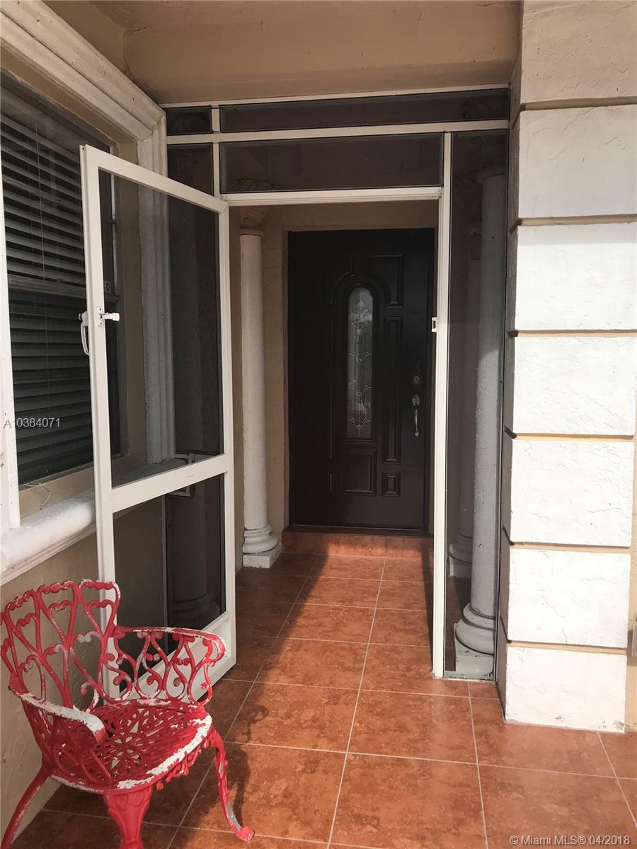 FLORAL PARK LANTANA - Residential