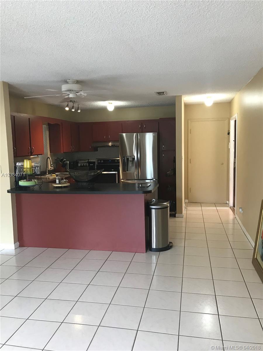 FLORAL PARK LANTANA - Residential