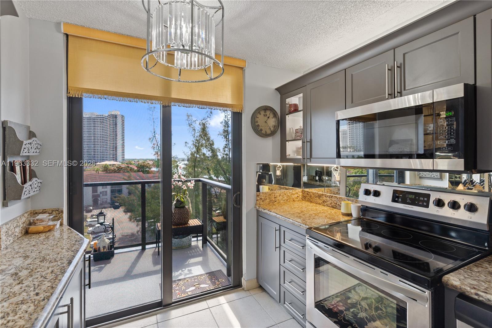 THE CLIPPER AT BISC COVE - Residential