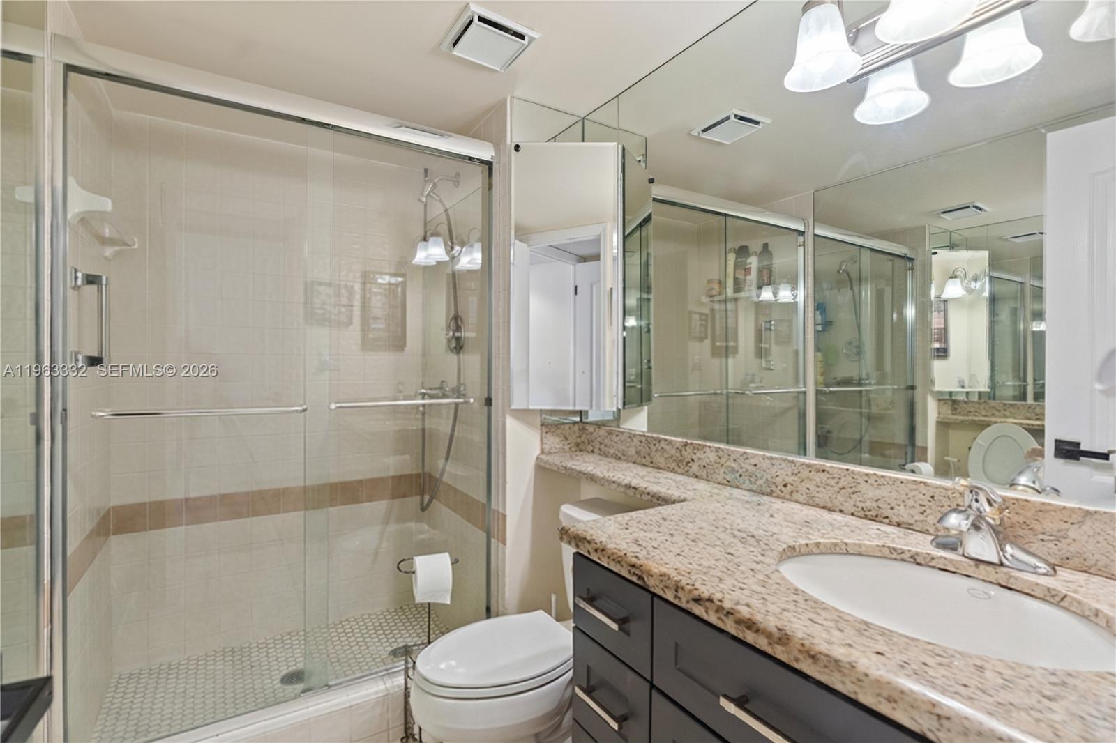 THE CLIPPER AT BISC COVE - Residential