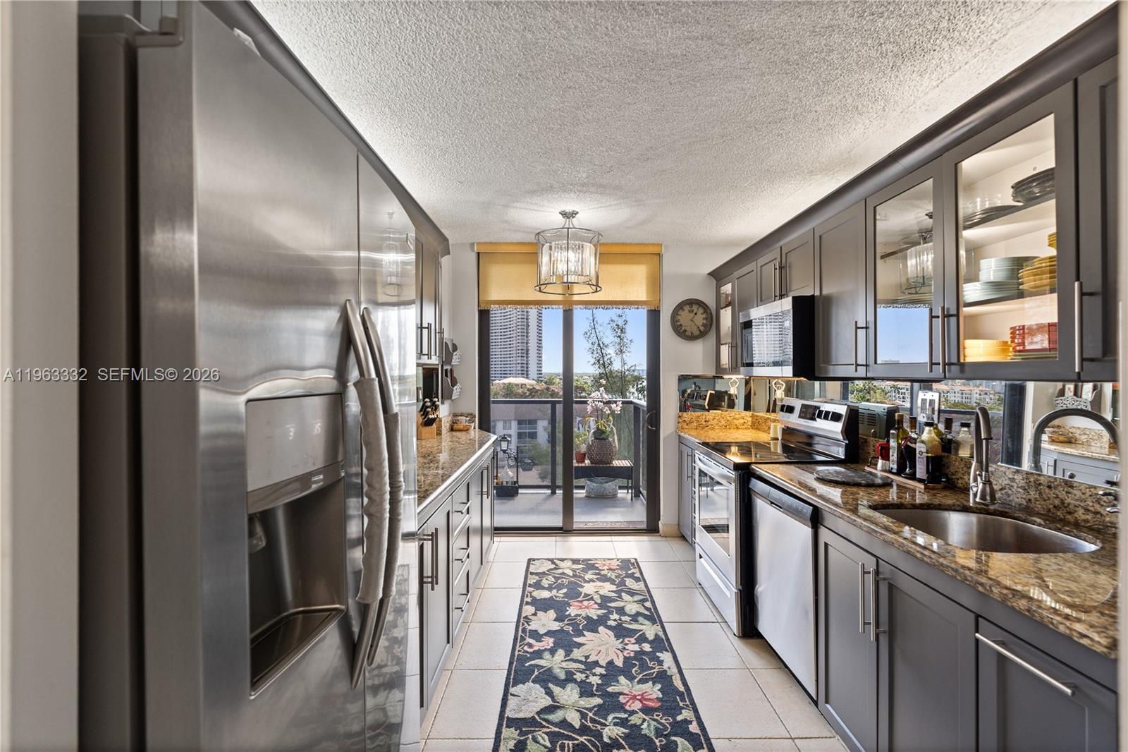 THE CLIPPER AT BISC COVE - Residential