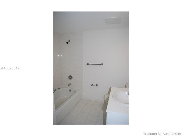 Villaggio In The Grove To - Residential Lease