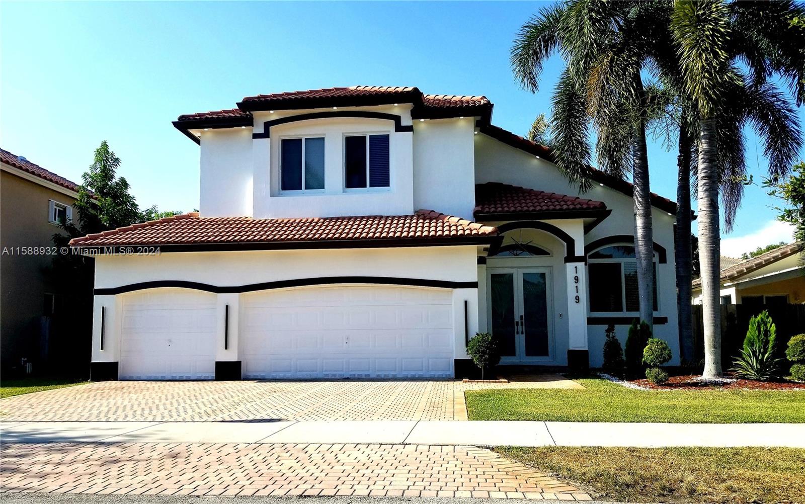 SHORES AT KEYS GATE - Residential