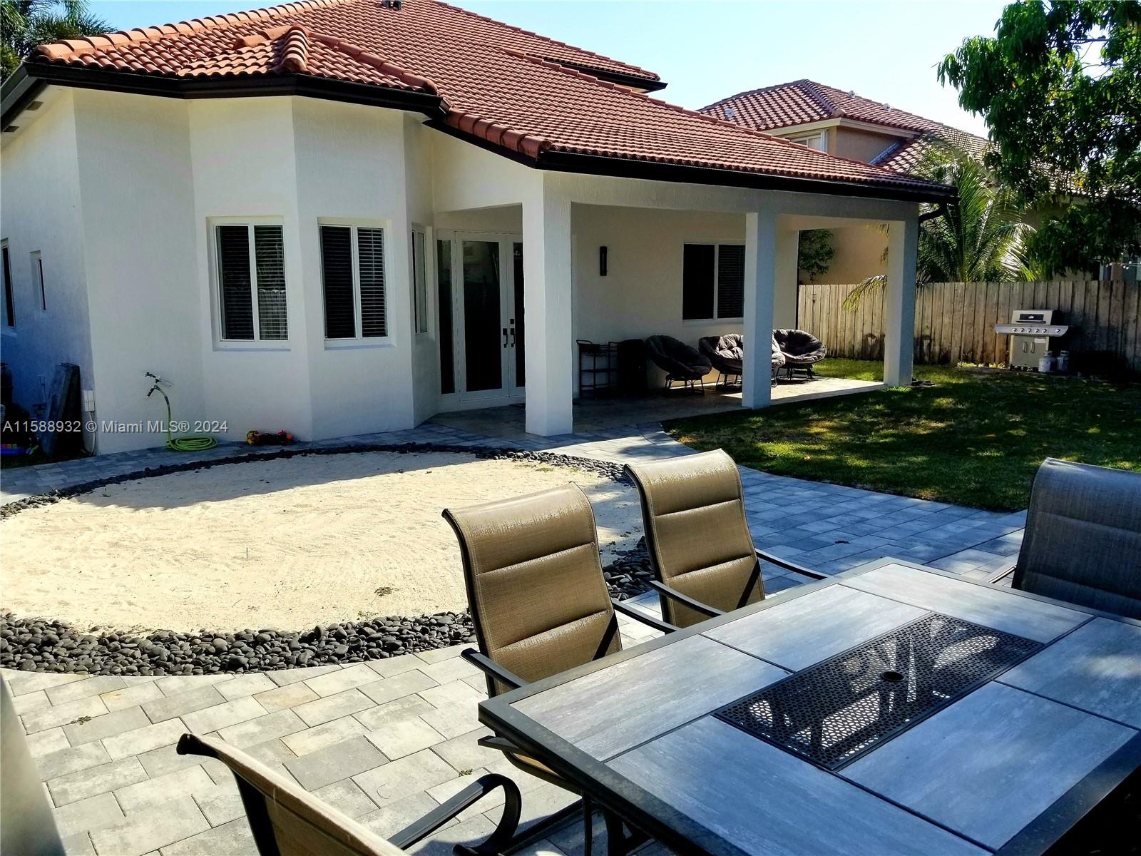 SHORES AT KEYS GATE - Residential