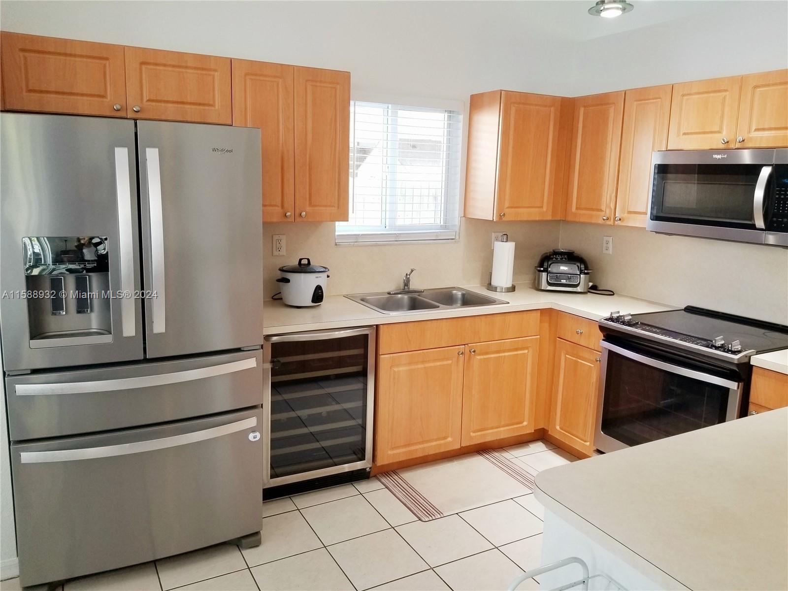 SHORES AT KEYS GATE - Residential