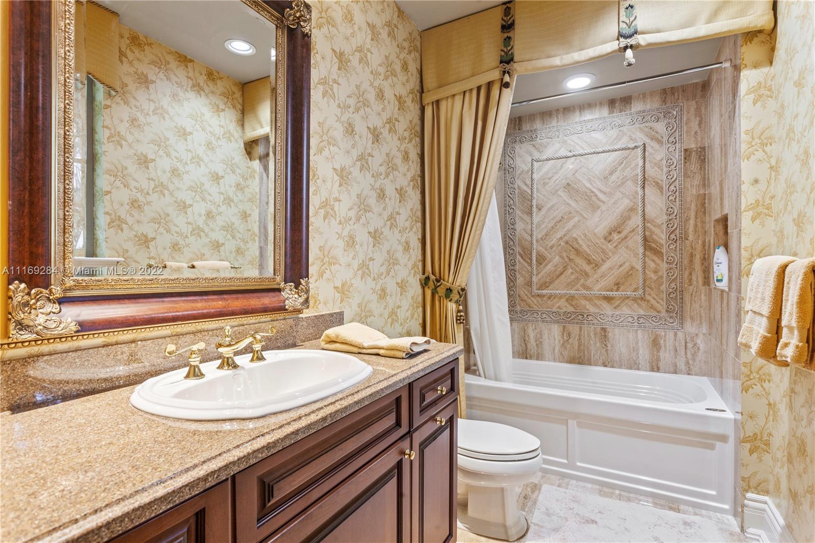 RIVIERA - Residential