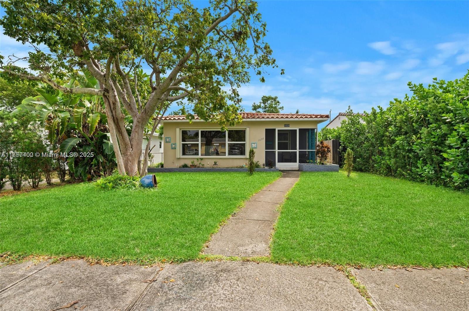 HOLLYWOOD SOUTH SIDE ADD - Residential