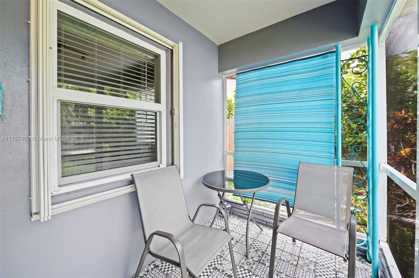 HOLLYWOOD SOUTH SIDE ADD - Residential
