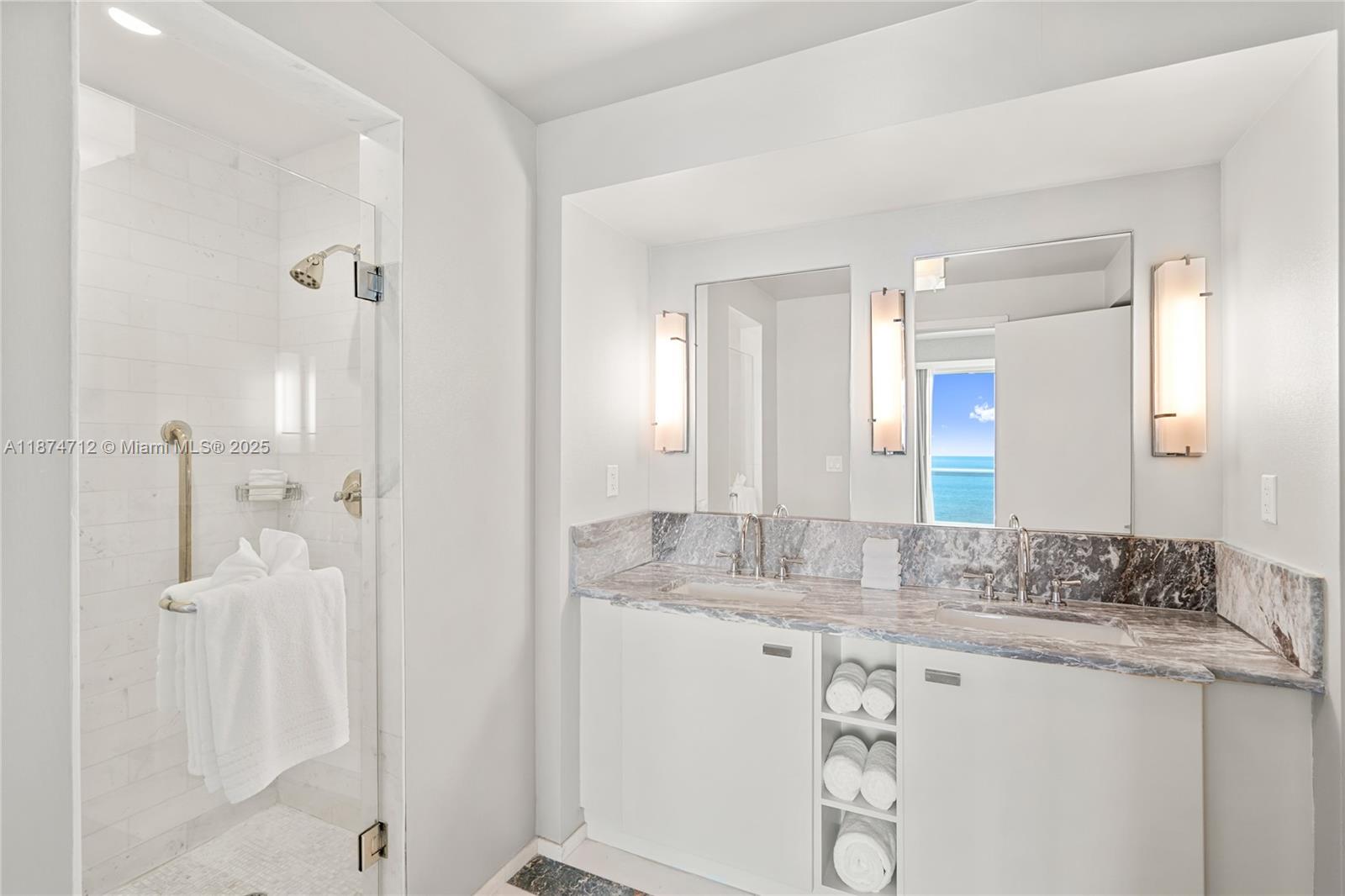 551 FLB CONDOMINIUM RESID - Residential