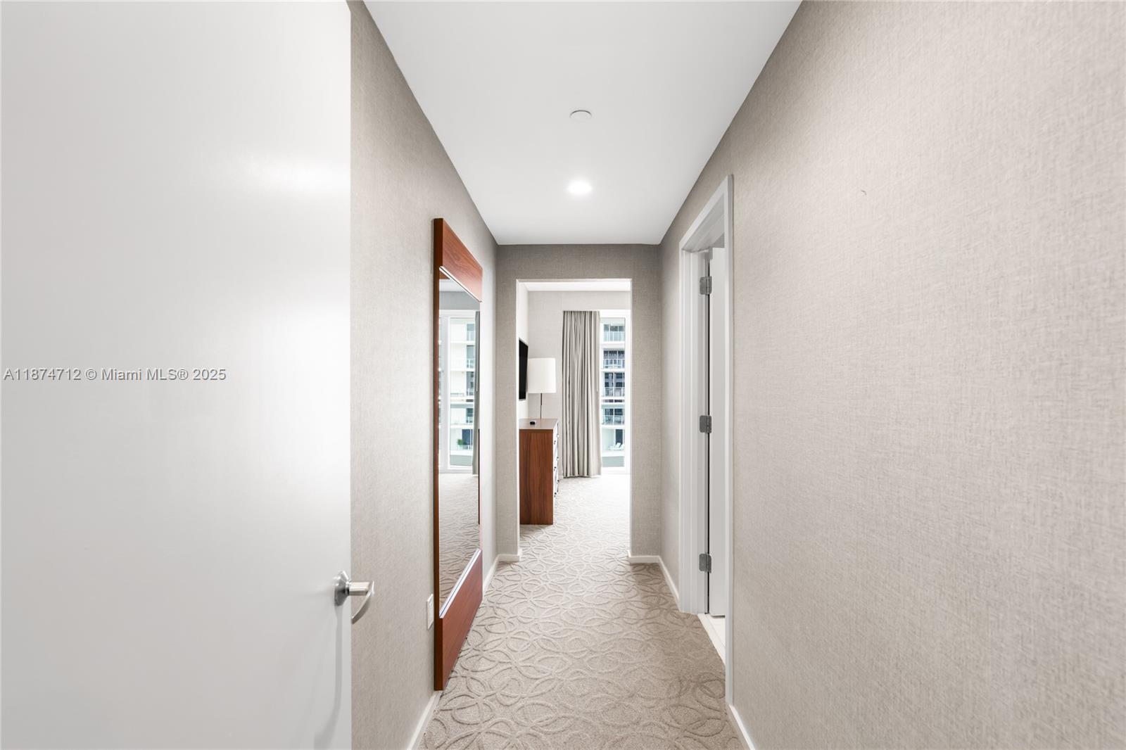551 FLB CONDOMINIUM RESID - Residential