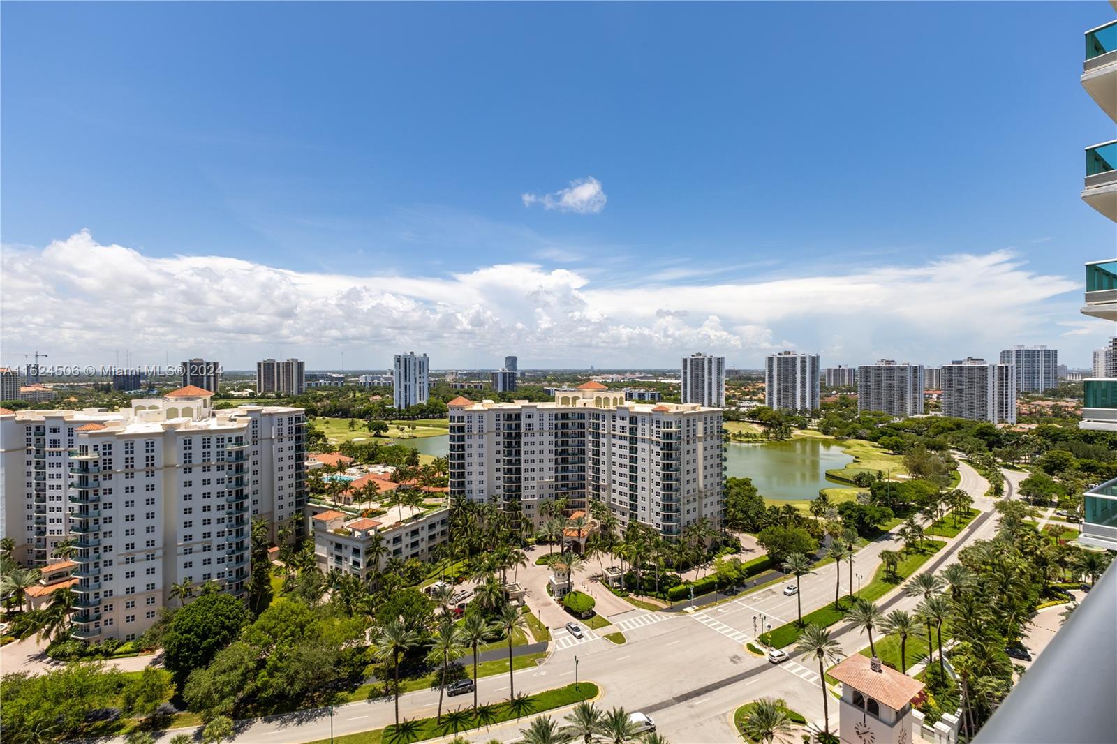 TOWERS OF PORTO VITA-SOUT - Residential