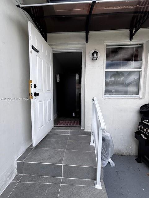 10775 SW 4th St, Sweetwater, FL, 33174/$1,490,000 4 10775 SW 4th St