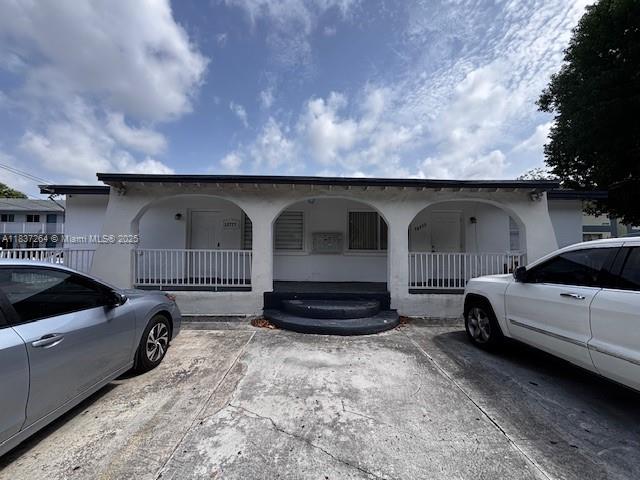 Excellent opportunity to own a well-located 6-unit multifamily property just minutes from Florida International University (FIU). Situated on an oversized 10,500 sq ft lot, this property offers strong potential for future development or expansion. Each unit is currently tenant-occupied, with long-term tenants on month-to-month leases—offering consistent cash flow with significant upside potential through rent adjustments. The property is in a high-demand rental area, making it easy to lease and maintain low vacancy. Showings require a minimum of 48 hours' notice due to multiple tenants. Please coordinate in advance for access.
Don't miss this rare opportunity to invest in a value-add property in a highly desirable location.