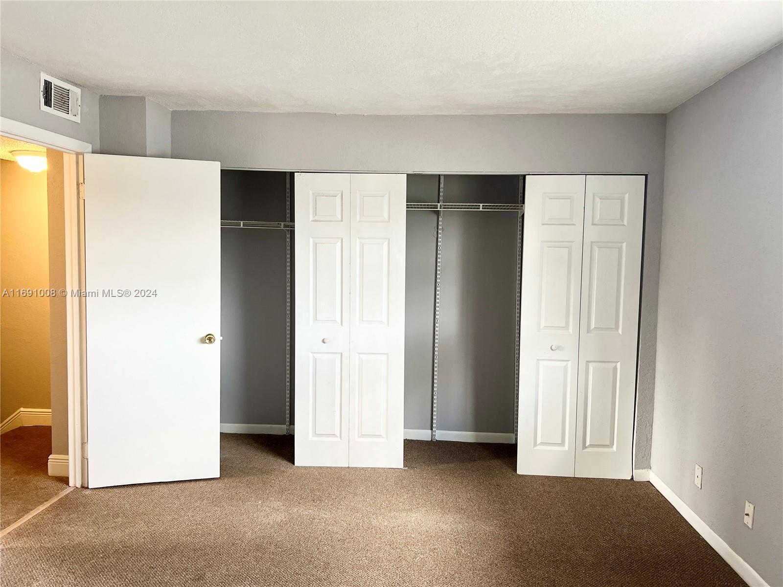 BLUEBERRY HILL IV CONDO - Residential