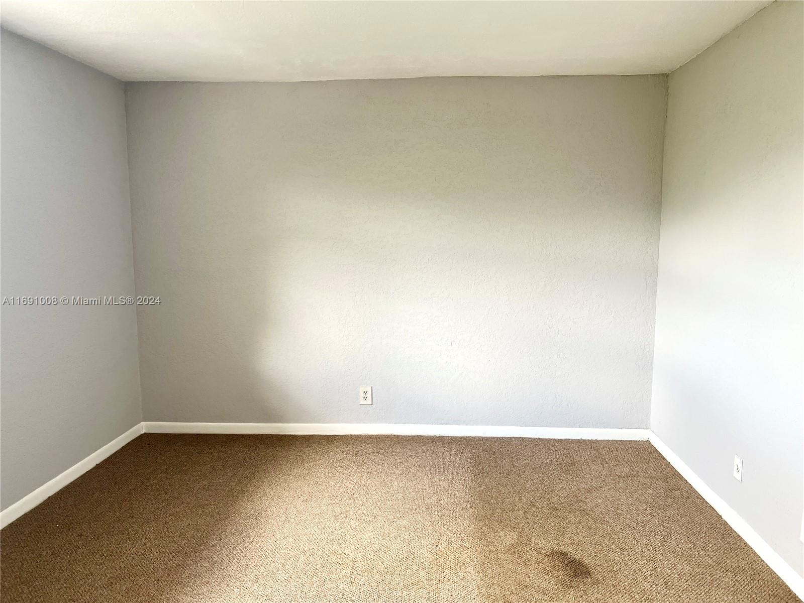 BLUEBERRY HILL IV CONDO - Residential