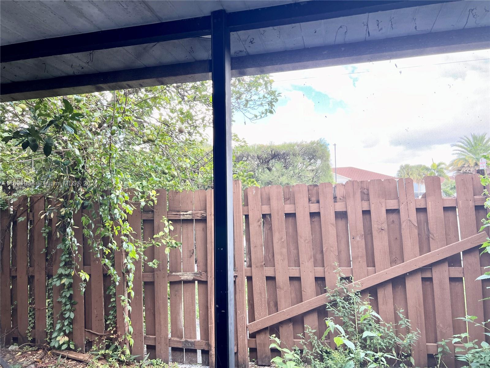 BLUEBERRY HILL IV CONDO - Residential
